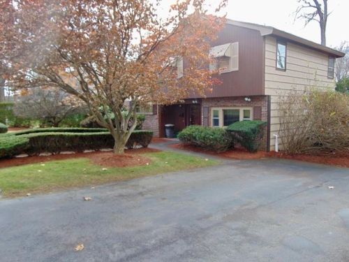 11 Berkshire Rd, Peabody, MA 01960-3433