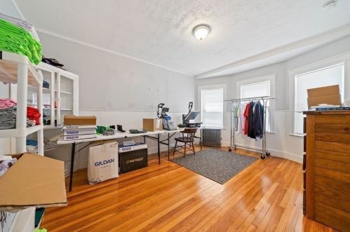 30 Atherton St, Quincy MA 02169-6801 exterior