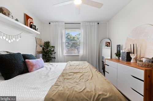 109 Central Ave, West Deptford NJ  08097-1210 exterior