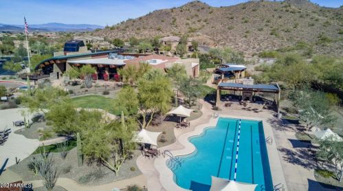 1759 Desperado Way, Phoenix AZ 85085-6327 exterior