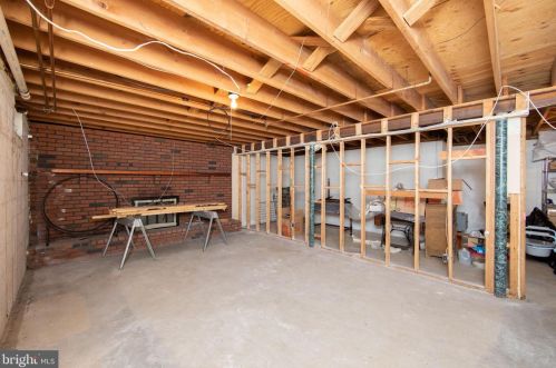 1722 3 St, West Deptford NJ 08063-1141 exterior