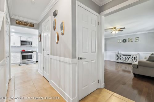 20 Frank Applegate Rd, Jackson Twp NJ  08527-2454 exterior