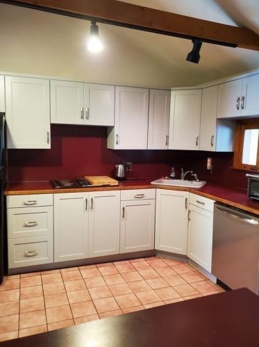 56 Ellis Cir, Weymouth, MA 02190-3208