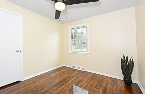 97 Floral St, Shrewsbury MA  01545-3225 exterior