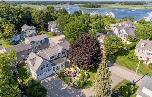 5 River St, Newbury, MA 01950-2025