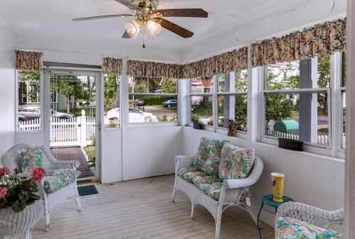 41 Teel St, Arlington MA 02474-5512 exterior