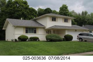 312 Larry Ln, Columbus OH  43230-2638 exterior