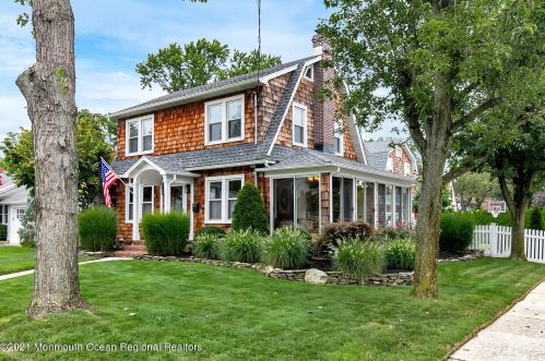 83 Lovett Ave, Little Silver, NJ 07739-1420