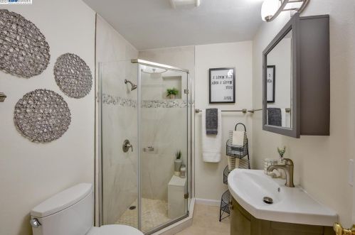 1455 San Jose St, San Leandro CA  94577-5130 exterior