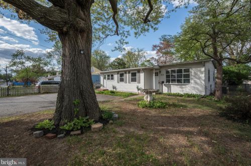 213 Florence Ave, West Deptford NJ  08093-2025 exterior