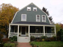 43 Hillside Rd, Newton, MA 02461-1440