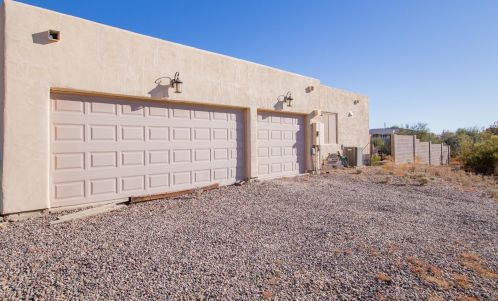 40116 Central Ave, Phoenix AZ 85086-0994 exterior