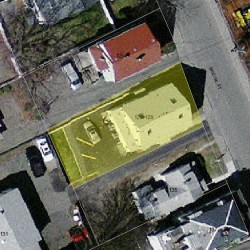 129 Bridge St, Newton MA 02458-1105 aerial view