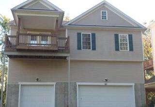 907 Riverside Dr, Louisville KY  40207-1036 exterior