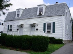 299 California St, Newton, MA 02458-1052