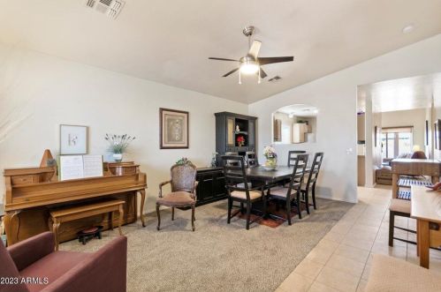 3218 37th St, Phoenix, AZ 85018-6304