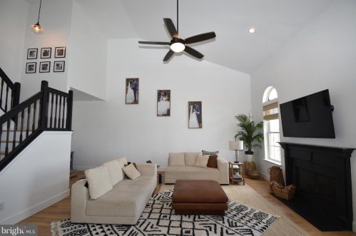 11 Waterview Dr, Erial NJ  08081-1683 exterior