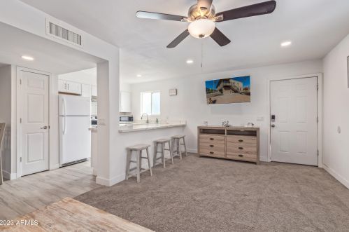 4731 Belleview St, Phoenix AZ  85008-5606 exterior