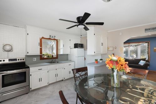 19 Jeanette St, Carteret NJ  07008-3131 exterior