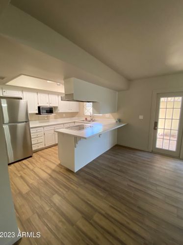 4452 Belleview St, Phoenix AZ  85008-5644 exterior