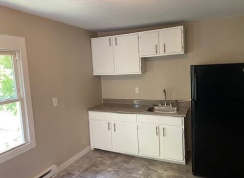 6 Blodgett Pl, Worcester MA  01605-4801 exterior