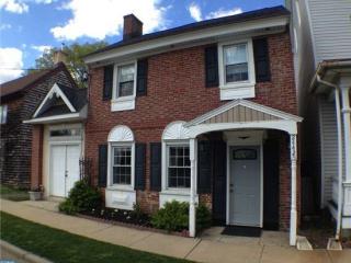 24425 Main St, Columbus NJ  08022-1300 exterior