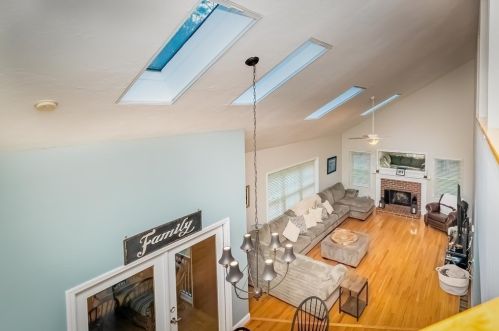 27 Stop Riv Rd, Norfolk MA 02056-1171 exterior