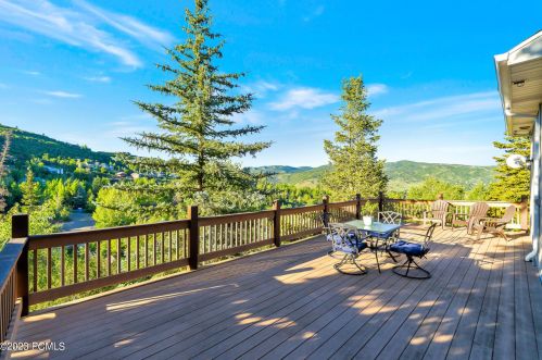 4365 Hidden Cv Rd, Park City UT 84098-4724 exterior