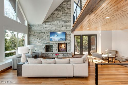 370 Centennial Cir, Park City UT 84060-7801 exterior