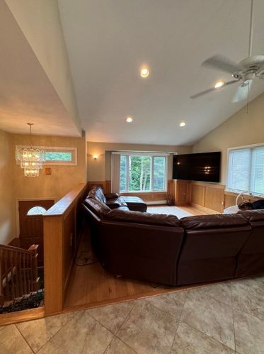 528 Essex Ave, Gloucester MA 01930-2005 exterior