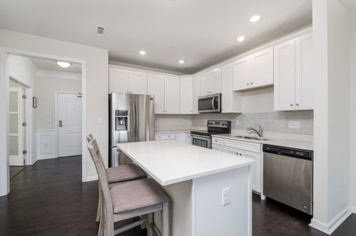 70 Trotter Rd, Weymouth, MA 02190