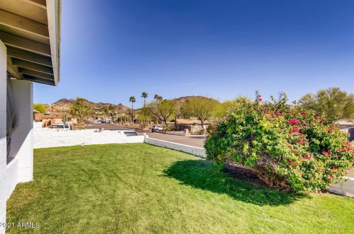 1338 Cholla St, Phoenix AZ  85020-1161 exterior