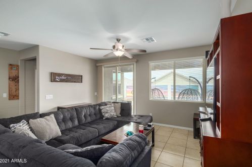 2316 Beautiful Ln, Phoenix AZ 85042-7116 exterior