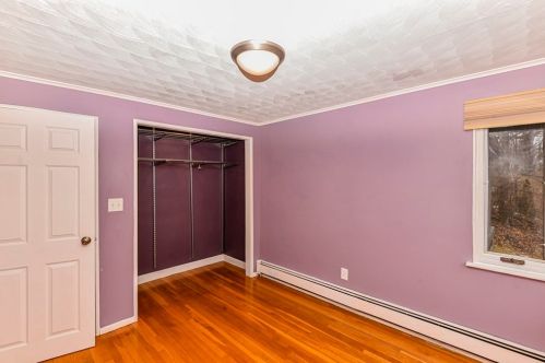 230 Austin St, Newton MA 02465-2501 exterior