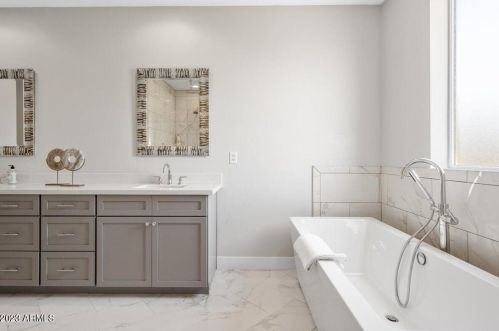 3404 25th St, Phoenix AZ  85016-7408 exterior