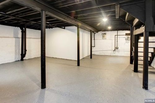 72 Nolton St, Belleville NJ 07109-2237 exterior