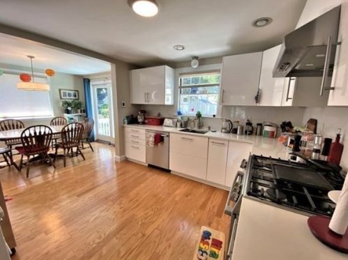 15 Yale Rd, Arlington MA  02474-3509 exterior