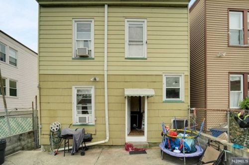 113 Hoyt St, Kearny NJ 07032-3367 exterior