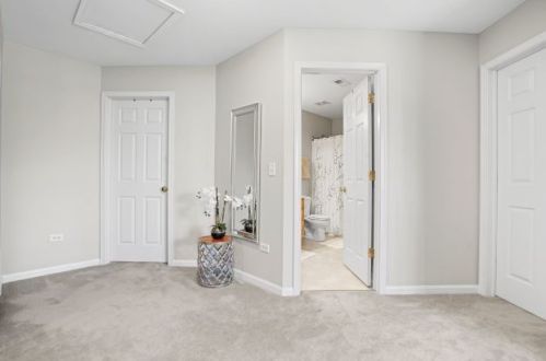 265 Hanburg Ln, Lemont IL 60440-6193 exterior