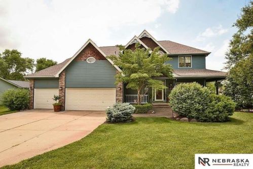 12714 Cottonwood Ln, Springfield, NE 68059-5144