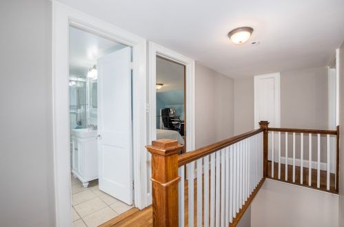 27 Fairfield St, Dedham MA 02026-1405 exterior