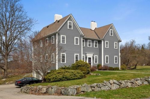 18 Old Farm Way, Newbury, MA 01951-1732