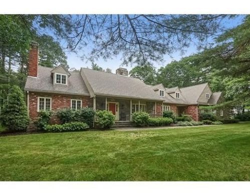 15 Ridge Rd, Norfolk, MA 02056-1747