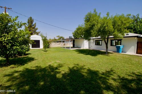 1719 Fairmount Ave, Phoenix AZ 85016-6719 exterior