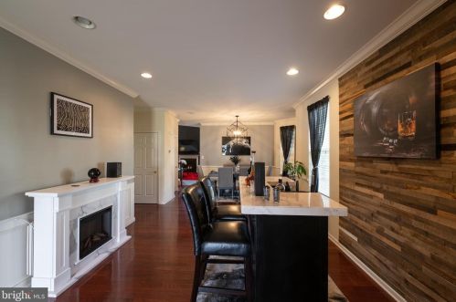 341 Chancellor Dr, West Deptford NJ  08096-5170 exterior