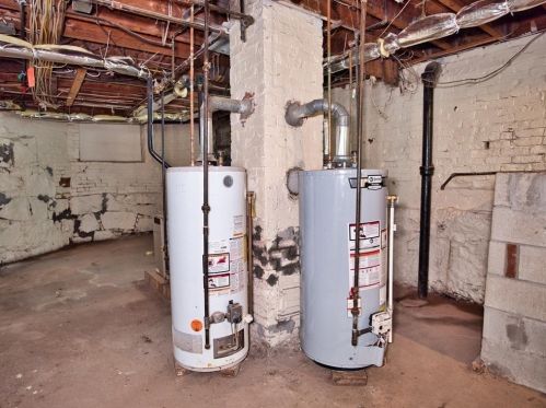 74 Clark St, New Bedford MA 02740-7021 exterior