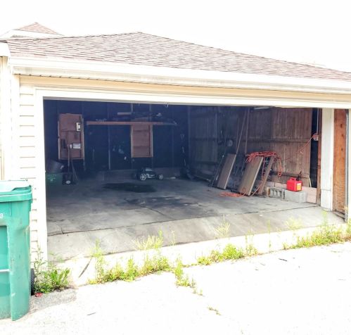 2439 Oak Park Ave, Forest View IL 60402-2530 exterior