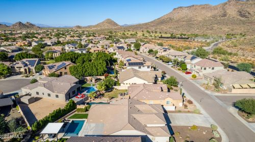 26518 51st Dr, Phoenix AZ  85083-1274 exterior