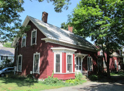 25 Pearl St, Newton, MA 02458-1635