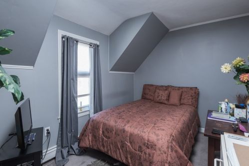 19 Dana St, Taunton MA 02780-3002 exterior